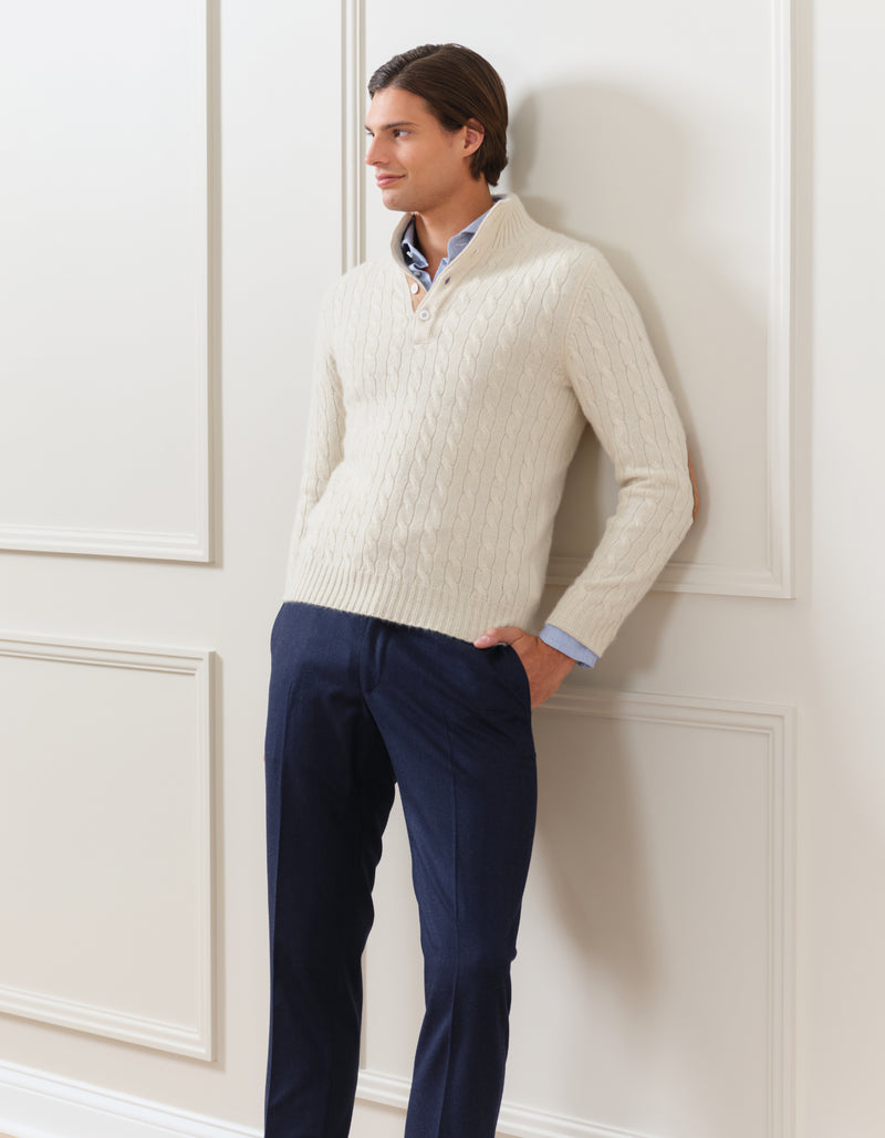 100% ITALIAN CASHMERE CABLE SWEATER