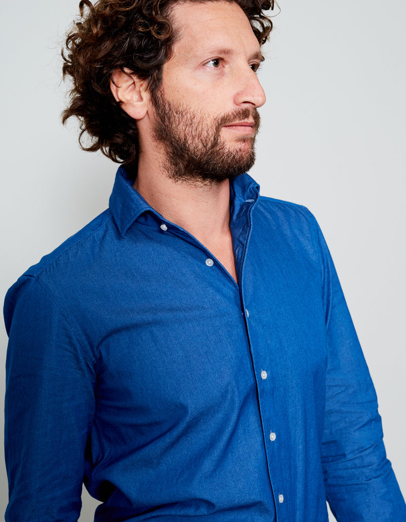 LAPO INDIGO CHAMBRAY ONE PIECE SPREAD COLLAR SHIRT