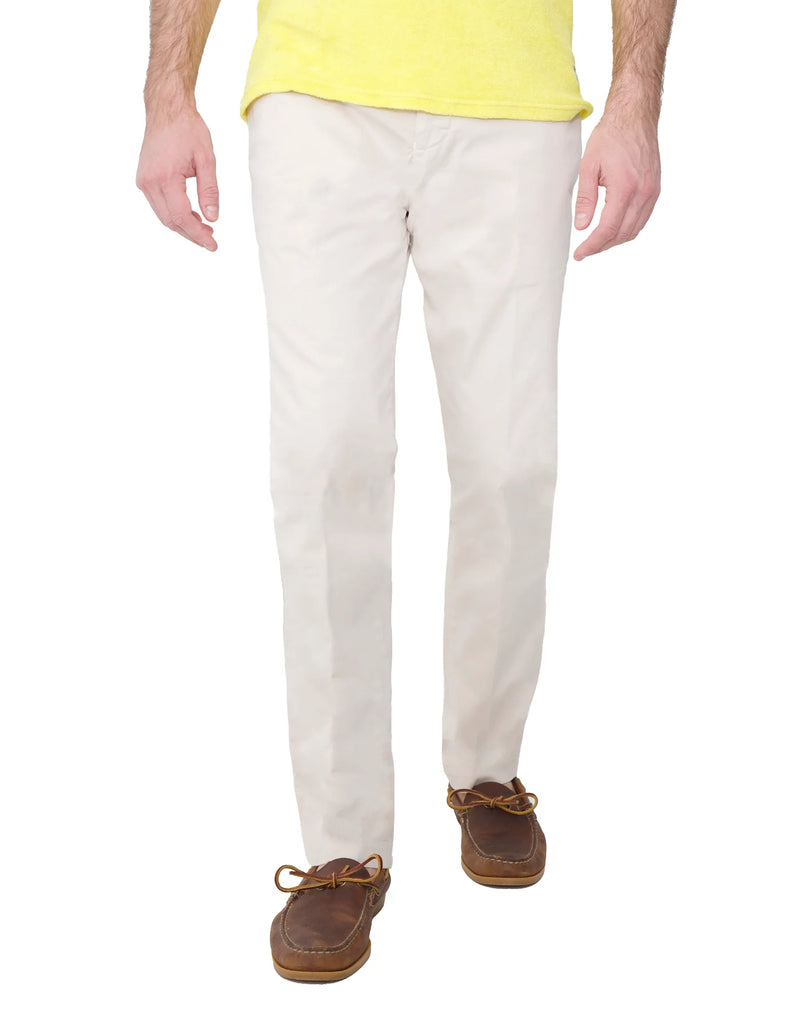 SLIM FIT GARMENT DYED LUXURY CHINO PANTS
