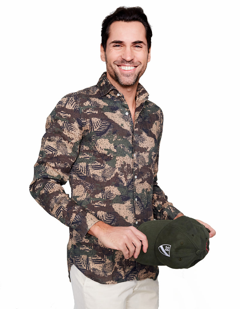 CAMO PRINT LINEN SPREAD COLLAR SHIRT