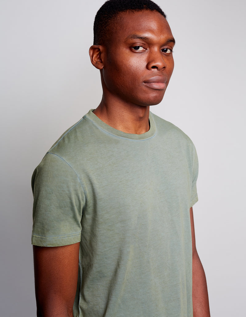 OLIVE GARMENT DYED COTTON T-SHIRT